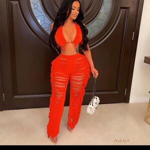 Brand new 2 piece set pants and bralette size small (posh by V)